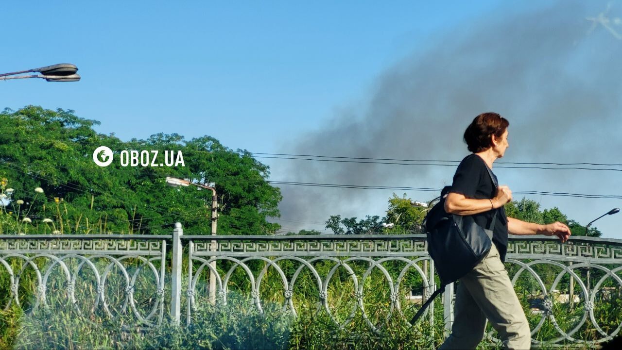 Ударом винесло вікна, квартири вигоріли зсередини: нові фото й відео наслідків влучання dqxikeidqxidqrant