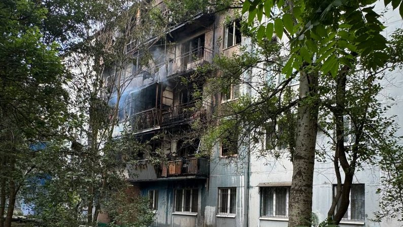 У Запоріжжі сталась масштабна пожежа в багатоповерхівці. Що відомо dqxikeidqxidqeant