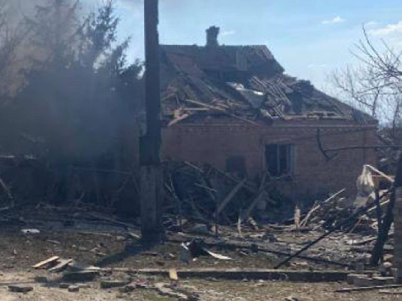 Окупанти вдарили по Краматорську та Костянтинівці: загинули дві людини, сім поранено. Фото