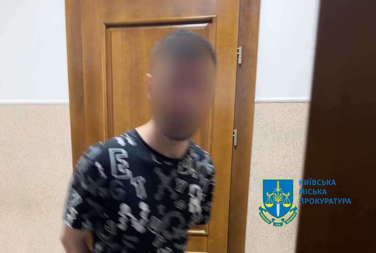 На Печерську зґвалтували 12-річну дівчинку: правоохоронці Києва затримали двох зловмисників. Фото dqxikeidqxidqrant