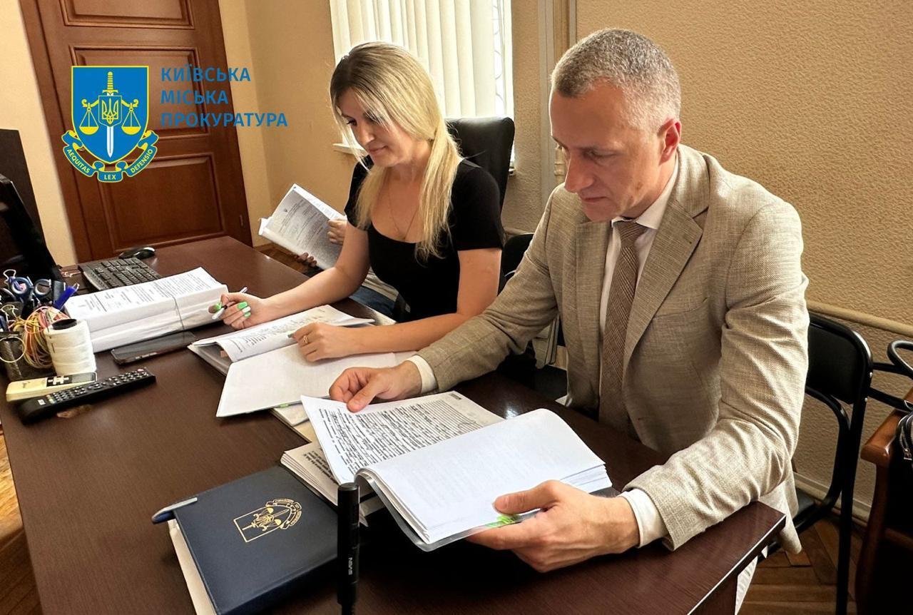 На Печерську зґвалтували 12-річну дівчинку: правоохоронці Києва затримали двох зловмисників. Фото