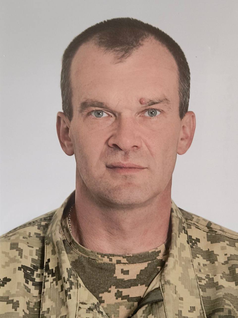 Вступил в ряды ВСУ в первые дни войны: стало известно о смерти военного из Киевщины Евгения Миняйлова. Фото dqxikeidqxidqeant