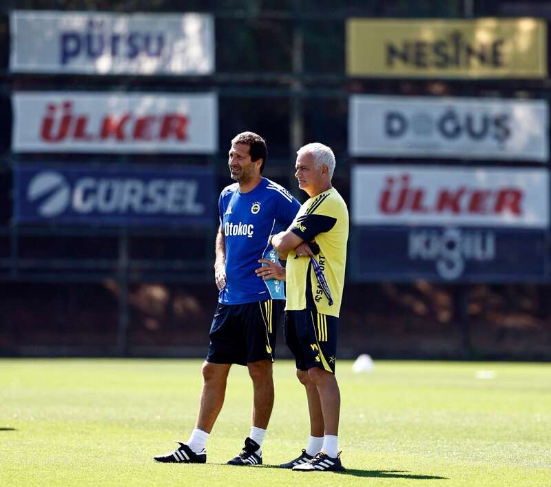 Моуринью потребовал купить футболиста сборной Украины: СМИ оценили трансфер в 15 млн евро