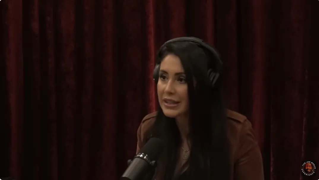 Конгресвумен з орбіти Трампа заявила, що США мають докази існування  dqxikeidqxidqrant