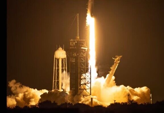 Побит рекорд: SpaceX запустила в космос еще 28 спутников Starlink dqxikeidqxiqzant