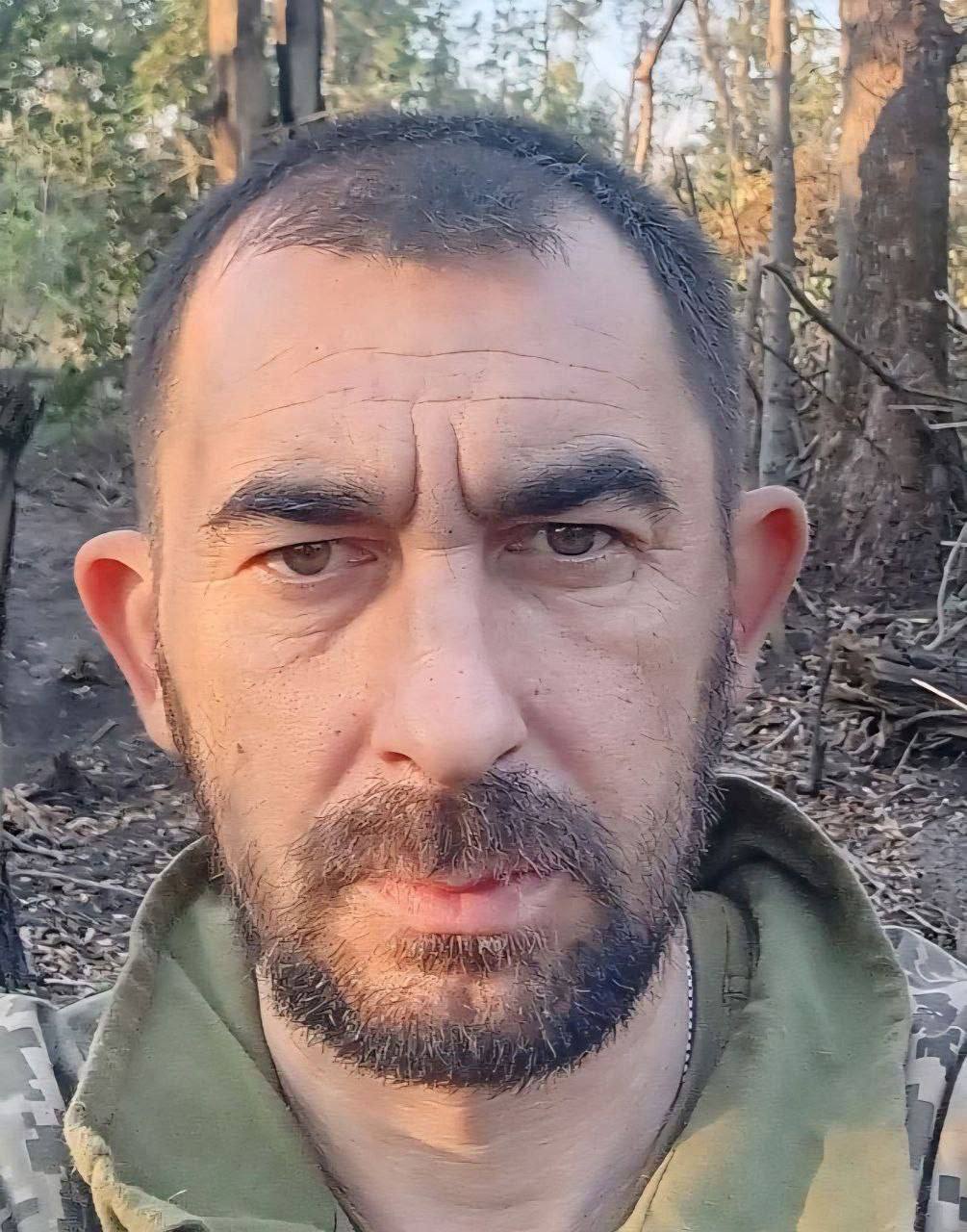 Назавжди 42: На Київщині попрощалися із загиблим на війні Сергієм Тертичним. Фото dqxikeidqxiqqdant