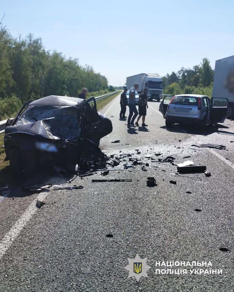 Столкнулись два авто: на Черкасчине в ДТП погибли трое человек, пострадал ребенок. Фото dqxikeidqxidqrant