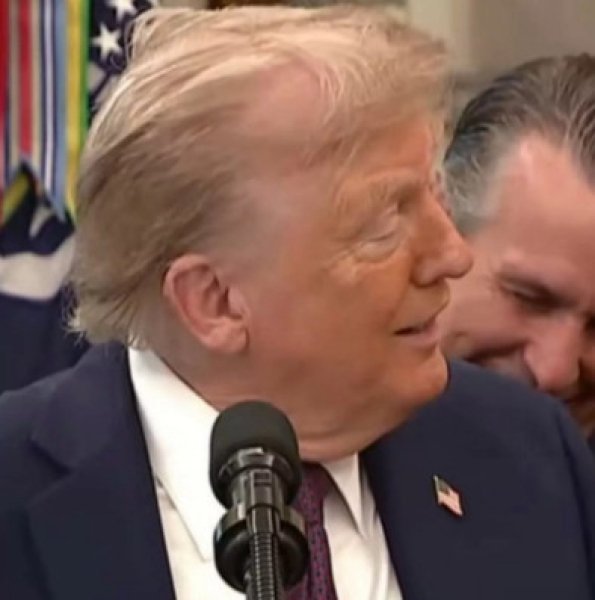 Користувач припустив, що у Трампа бракує волосся dqxikeidqxidqrant