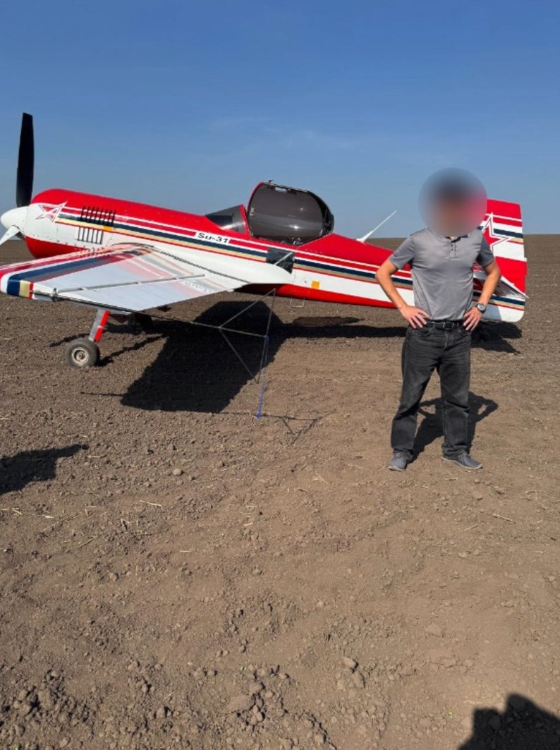 Летів до Словаччини. У Львівській області Су-31 аварійно сів у полі, - ЗМІ dqxikeidqxiqtuant