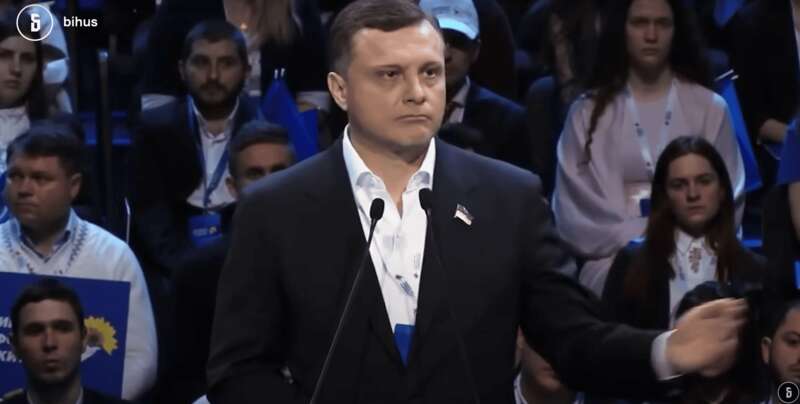 По 100 тыс. на день: режиссер «Слуги народа» в сотрудничестве с окружением ОПЗЖиста зарабатывает на электричестве