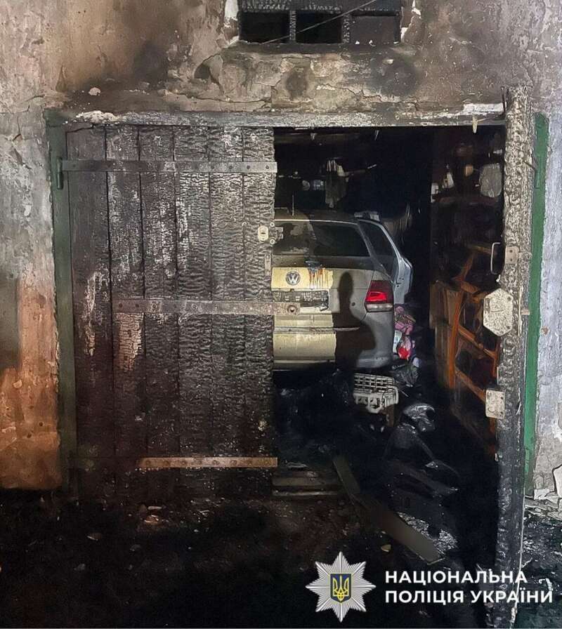 Під Києвом чоловік через відмову підпалити сигарету намагався спалити водія і його авто. Подробиці та фото dqxikeidqxidqrant