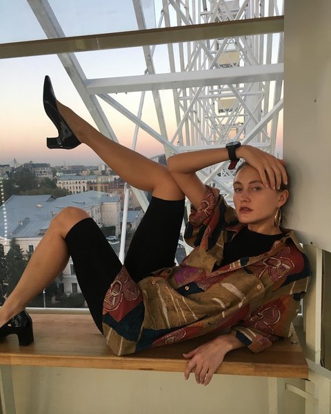 Єва Бушміна dqxikeidqxiqzuant