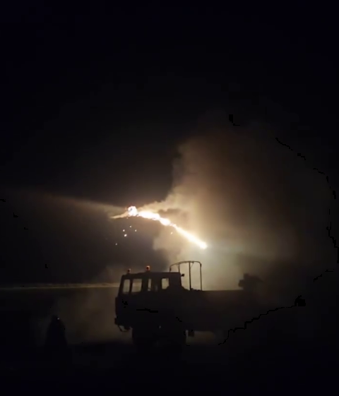 Ukrainian warriors showing how they shoot down  dqxikeidqxitzant