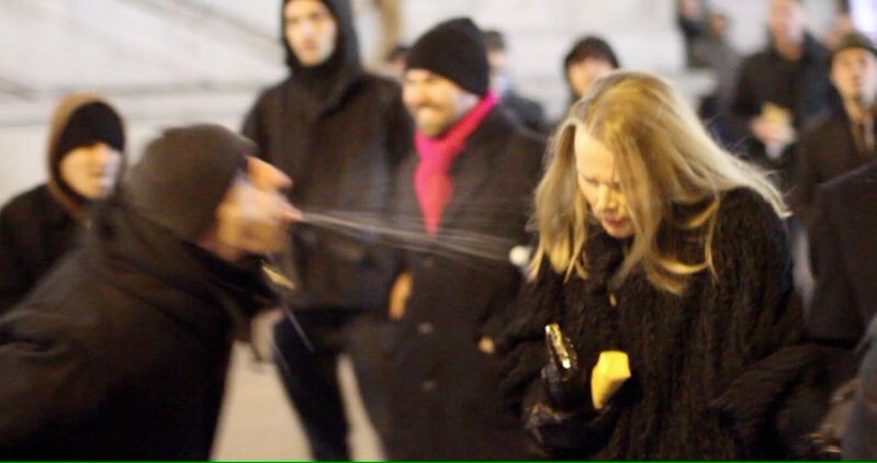 Кёльн. Новогодняя ночь (видео, которое ото всюду удаляют) dqxikeidqxidqeant