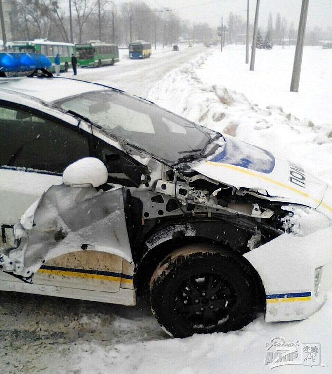 prius_avaria_kharkov_00003_1__ dqxikeidqxidqeant