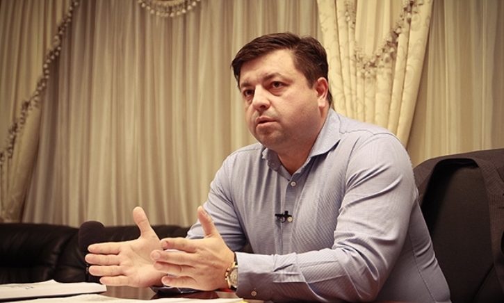 Депутат от «Самопомочи» Иван Мирошниченко (фото: rrnews.ru) dqxikeidqxidqeant