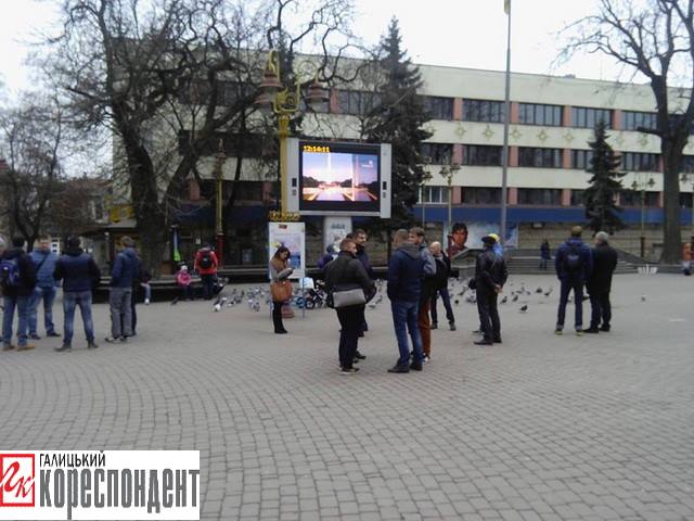 12735822_945650292179812_2142790842_n dqxikeidqxidqeant