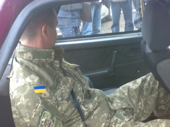 Демобилизованный житель Сумщины угрожал продавцу гранатой (ФОТО) (фото) - фото 1