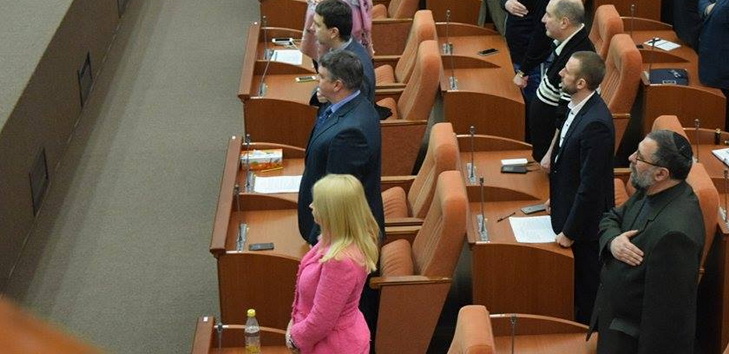 12064322_1356070931084969_1791083300_n