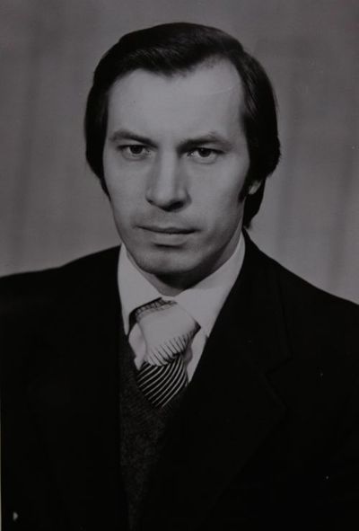 Николай Азаров