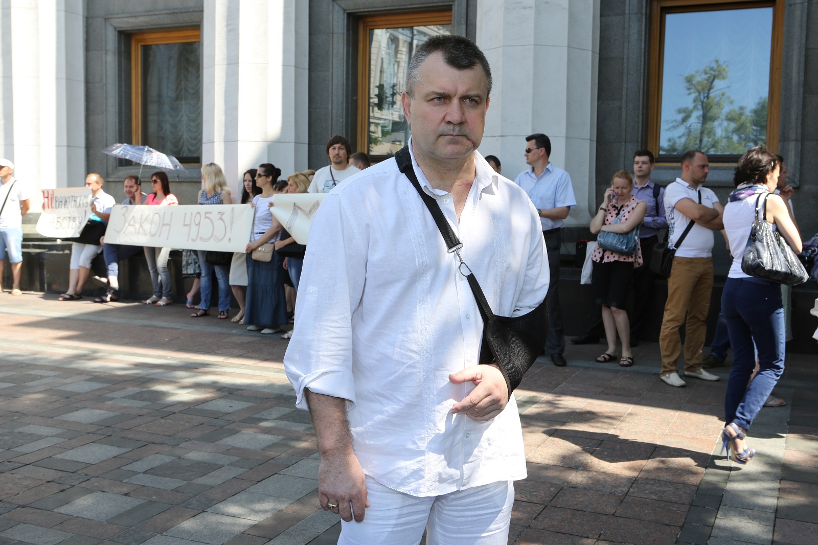 УГОЛЬНАЯ ВОЛЬНИЦА: Луганский правозащитник Павел Лисянский говорит, что в стране работает целая схема переправки угля из республик dqxikeidqxidqeant