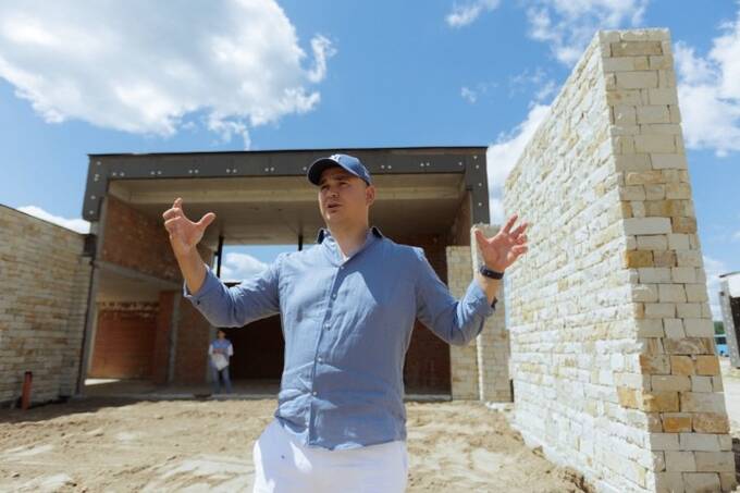 Ярослав Корнияченко, Власне місто