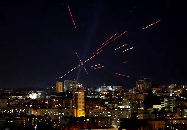 03.11.2024 -  dqxikeidqxidqeant