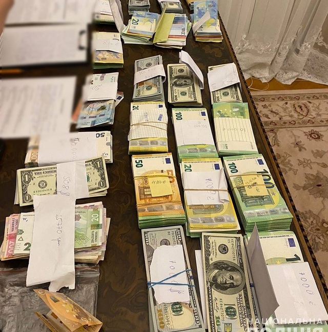 11.11.2024 -  dqxikeidqxidqrant