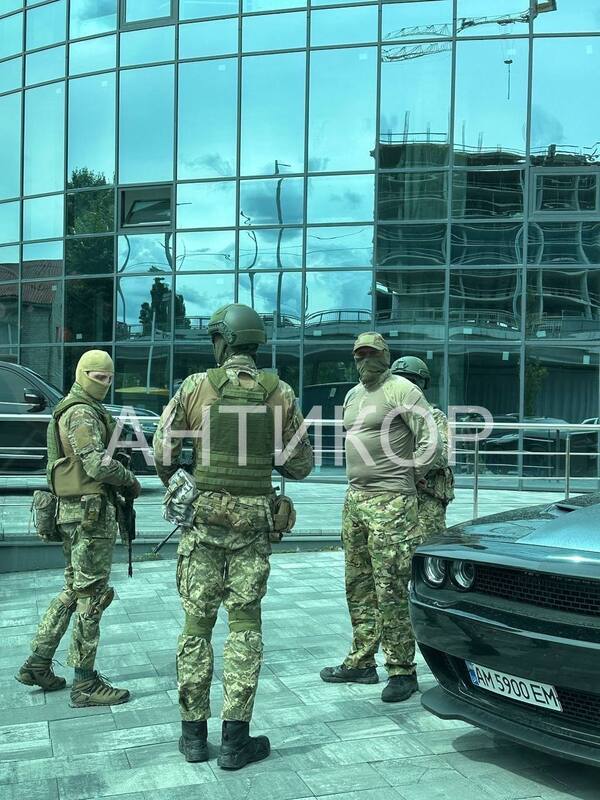 17.01.2024 -  dqxikeidqxiuuant